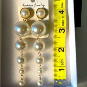 Faux Pearl Dangling stud earrings